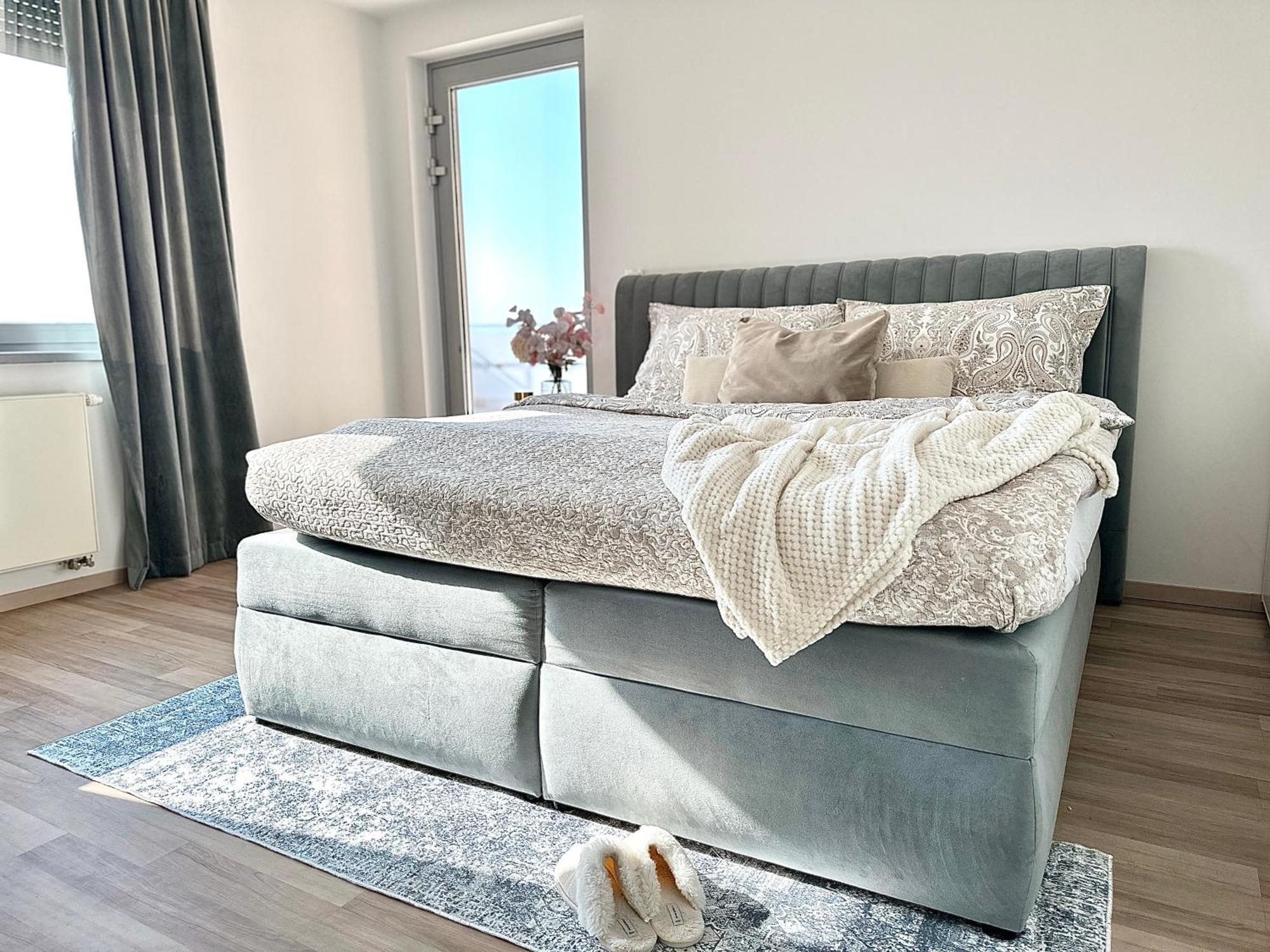 Luxusny Penthouse Nad Jazerami 230 M2, 3x Garaz, Wifi