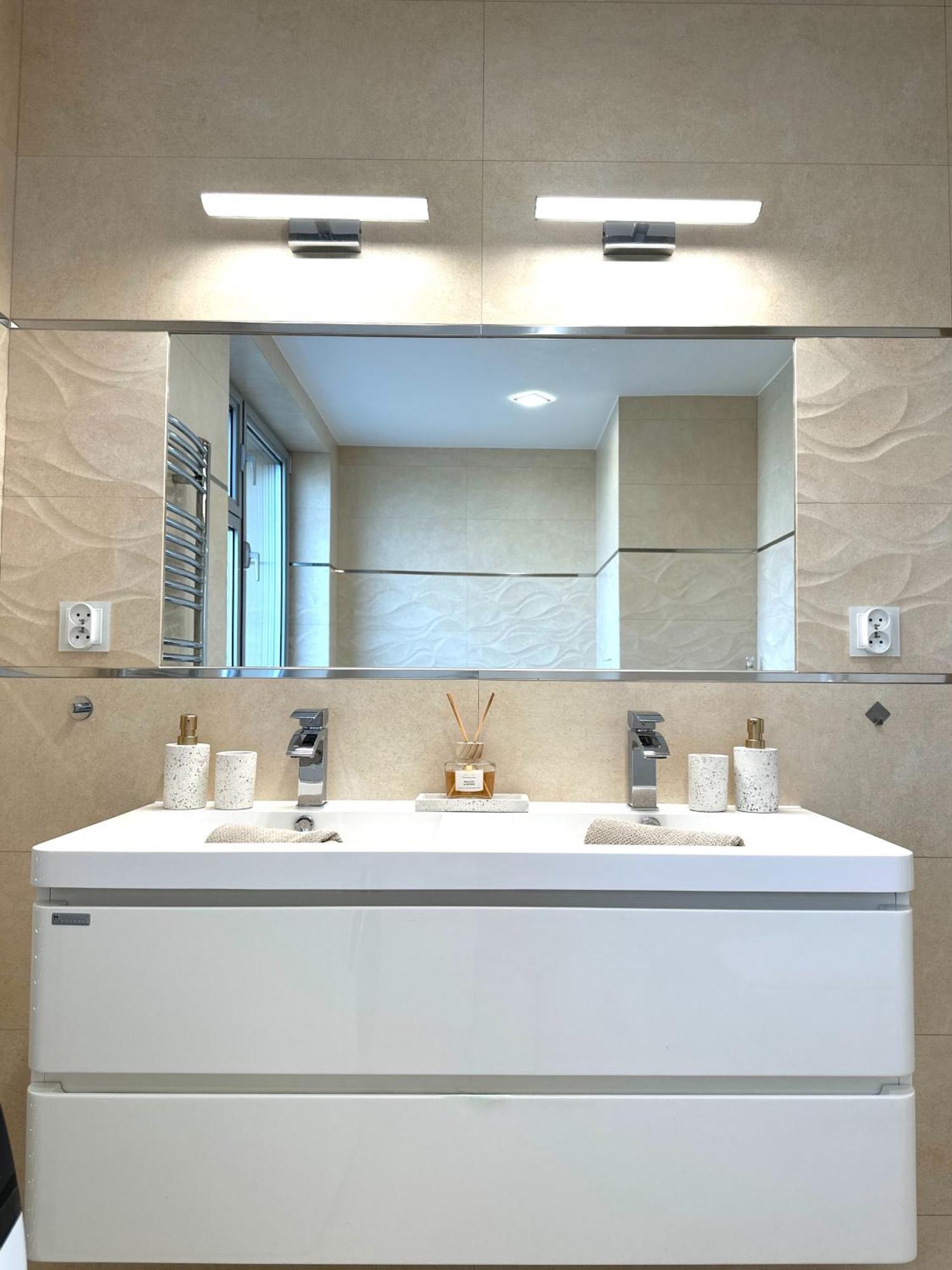 公寓 Luxusny Penthouse Nad Jazerami 230 M2, 3x Garaz, Wifi *